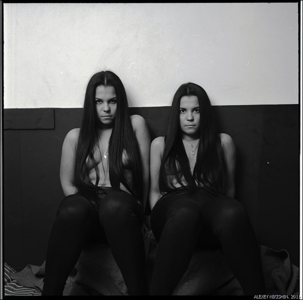 «В роли себя» / фотопроект Алексея Никишина